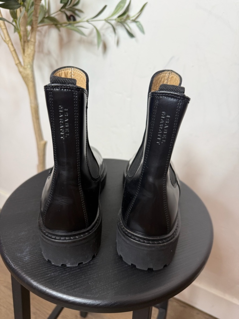 Isabel Marant Black Leather Chelsea Lug Sole Ankle Boots- Size 36 / 5.5 - Picture 4 of 9